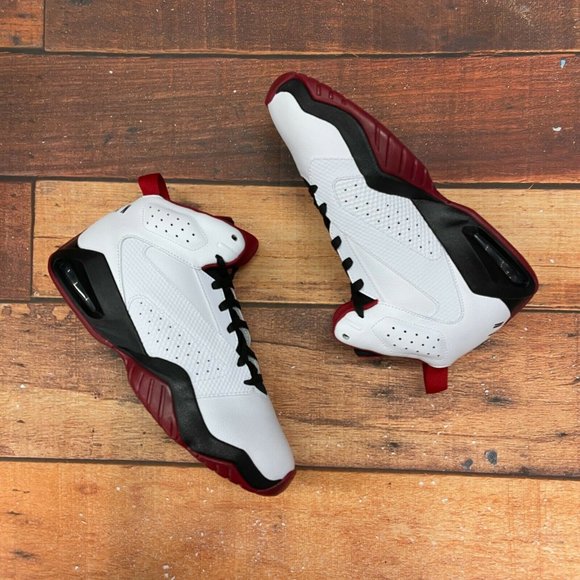 Jordan Men's Lift Off White Basketball Shoes - Picture 2 of 6